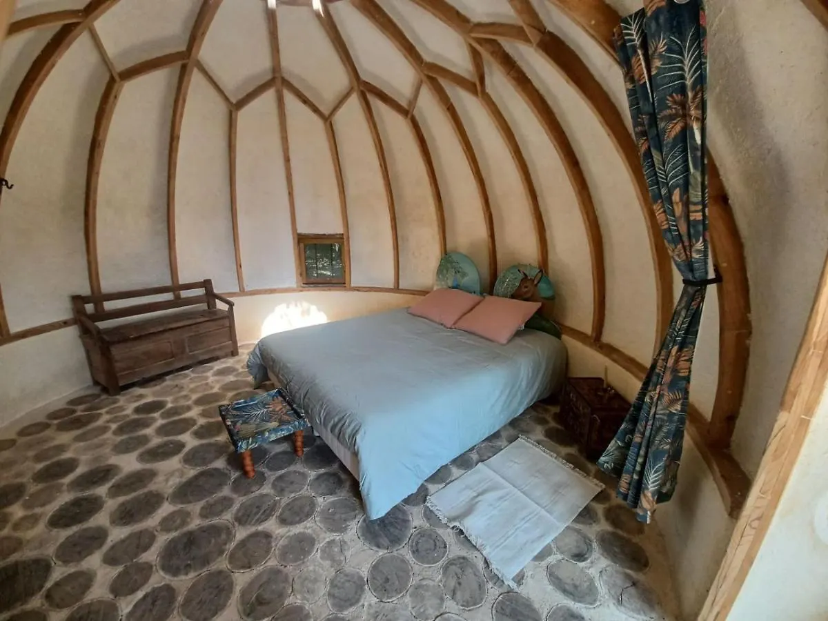 Sarl Verrerie Royale Val-Couesnon France
