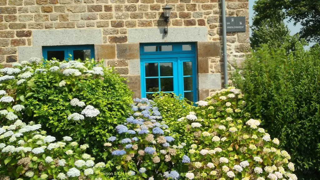 Sarl Verrerie Royale Val-Couesnon France